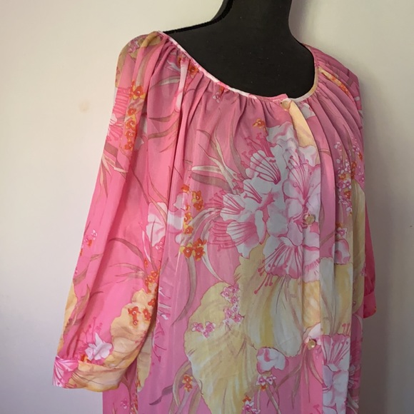 Vintage pink floral house coat - Picture 3 of 8